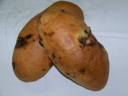 Pane con burro e prugne: pezz.gr120.