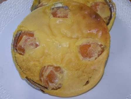 Torta allo yogurt con frutta e crema pasticcera